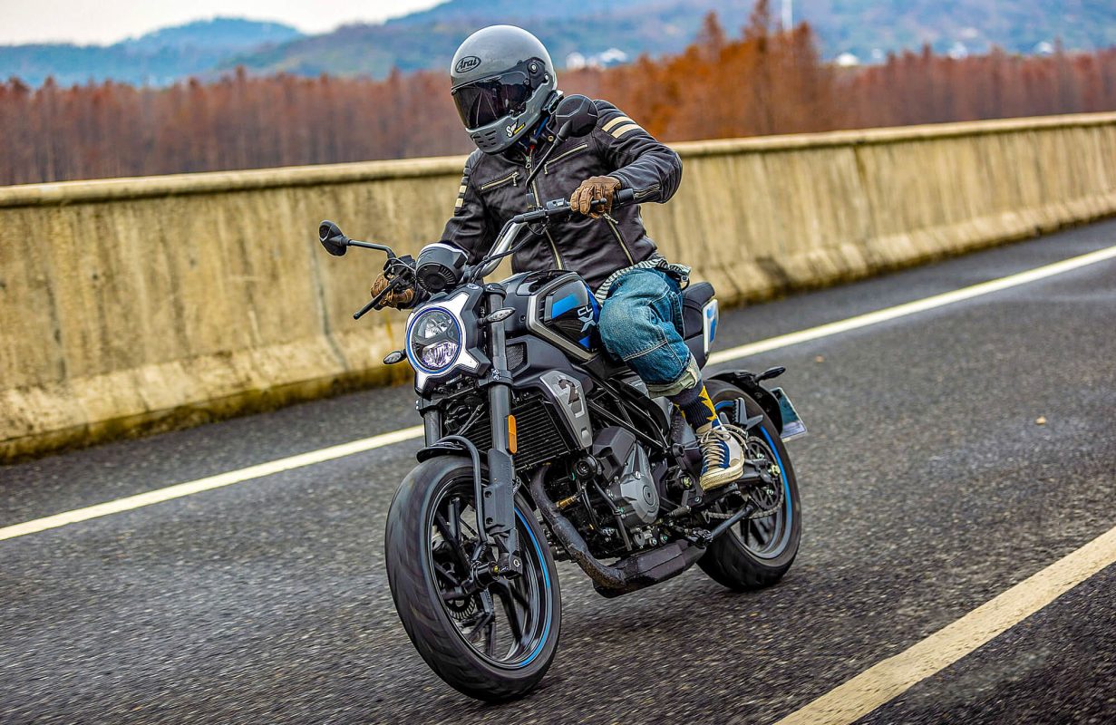 cfmoto 300cl-x abs motocikl