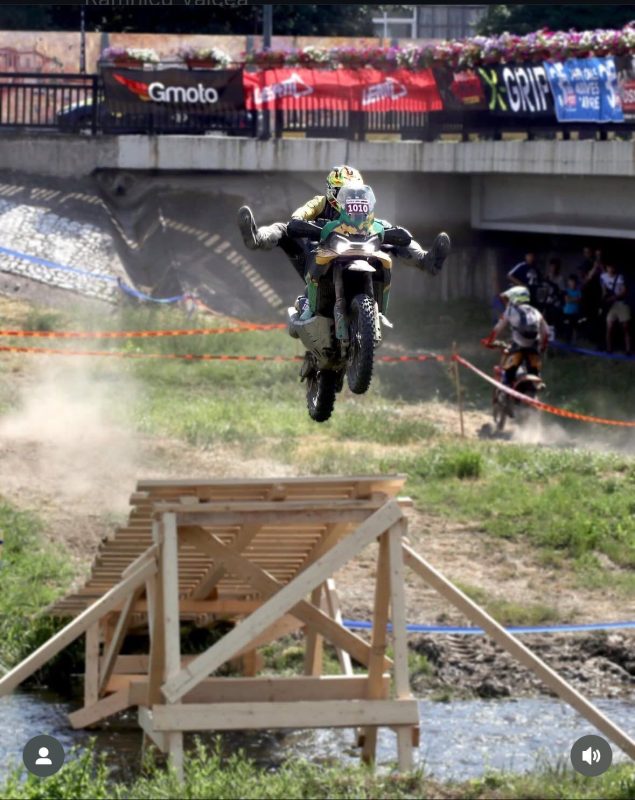 cfmoto RED BULL ROMANIACS