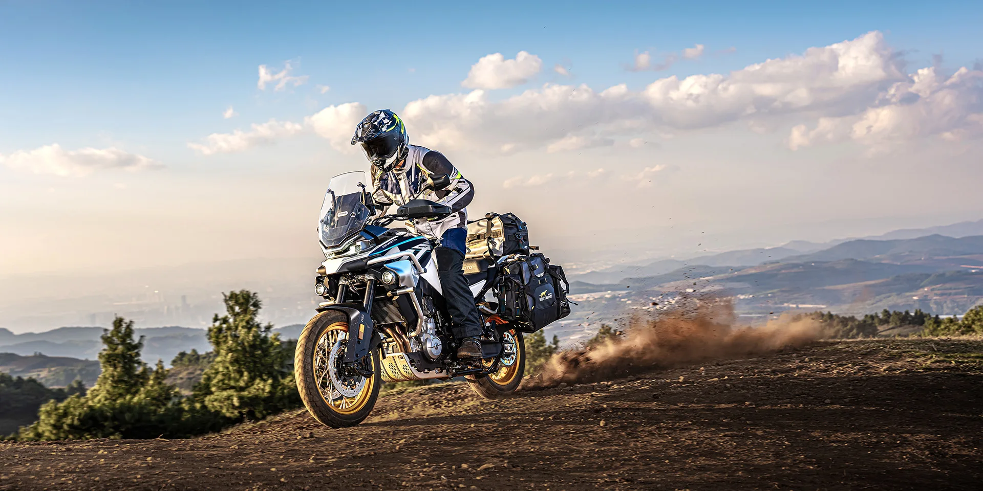 CFMOTO 800MT Explore A2