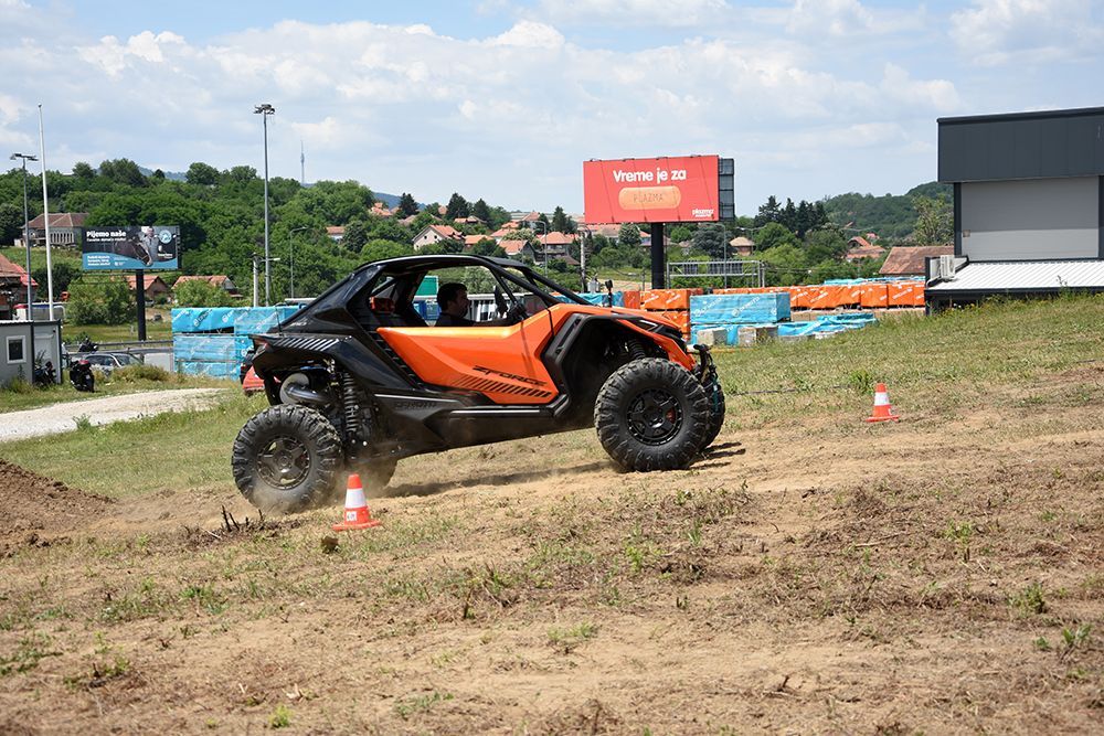 Cfmoto Z10 Turbo Predstalvjanje 6