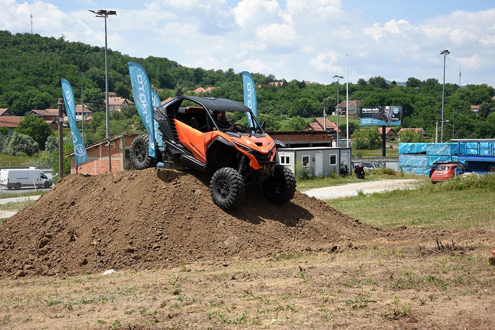Cfmoto Z10 Turbo Predstalvjanje 7