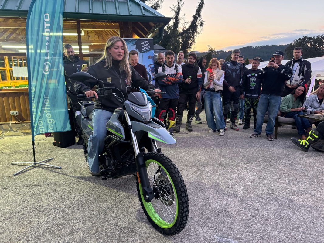 Sore V CFMOTO Voznja Adventure 4