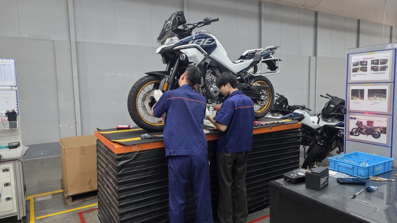 CFMOTO 800MT Fabrika