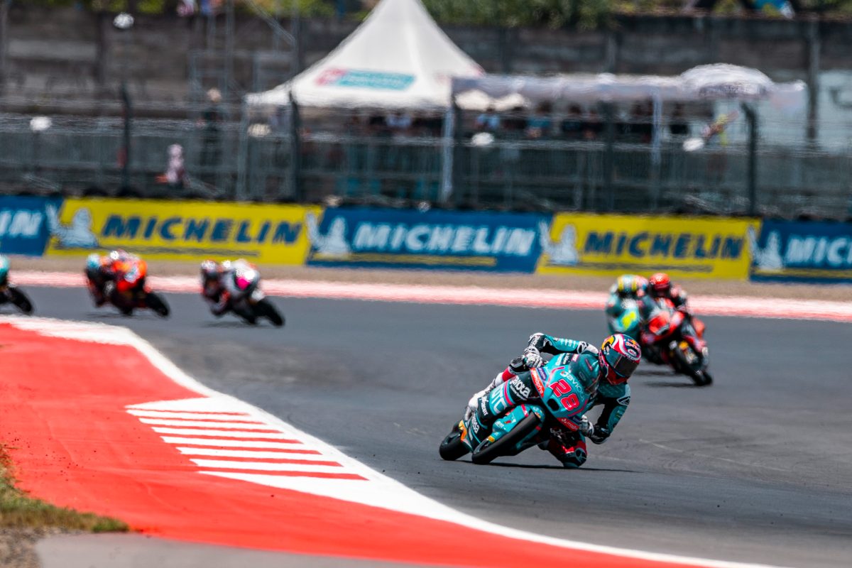CFMOTO Moto3 Svetski Sampion